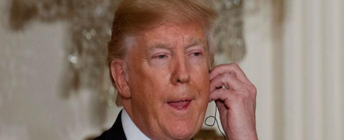 Campanha de Trump manteve contatos com russos, diz jornal