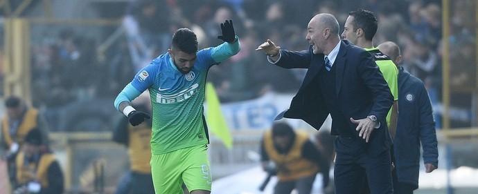 Gabigol faz primeiro gol no Italiano e garante vitória do time