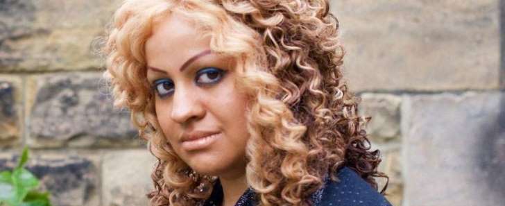 Mulher sobreviveu a uma seita que a deixou trancada por 30 anos