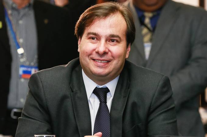 Rodrigo Maia é reeleito presidente da Câmara dos Deputados