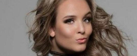 Larissa Manoela se machuca e cancela gravação com Fernanda Souza