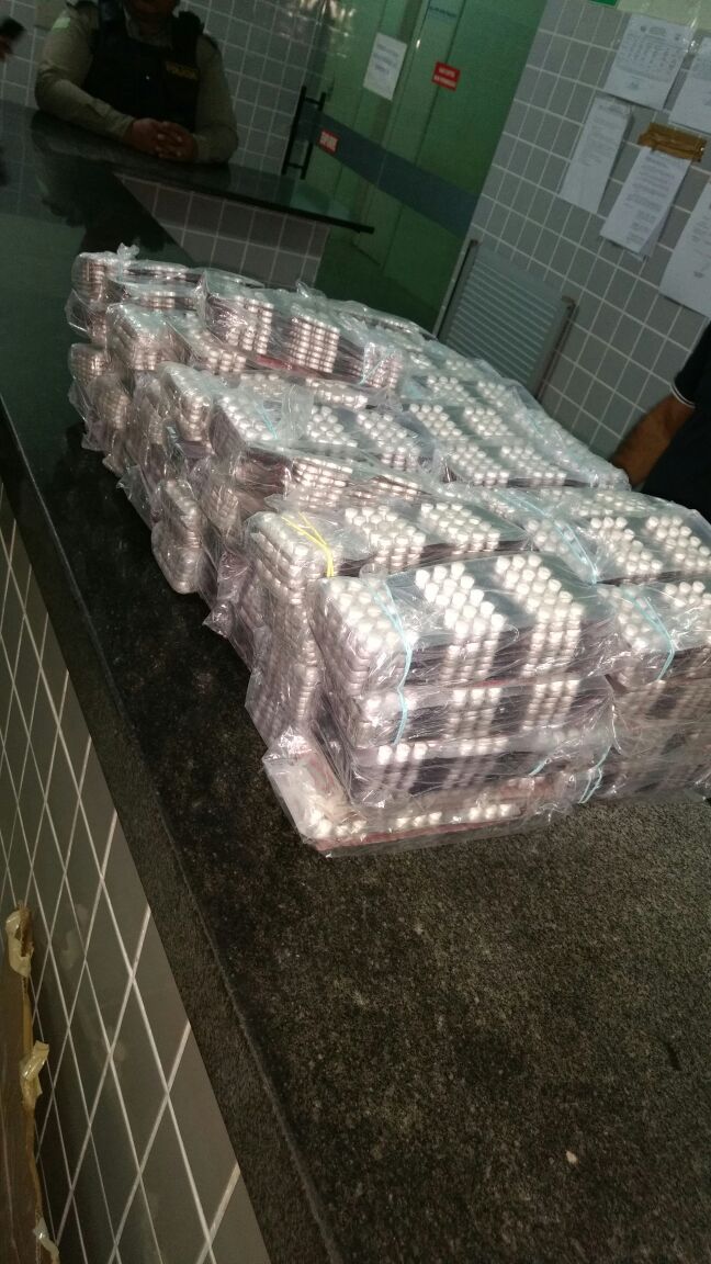 PM prende mototaxista com 73 pacotes da droga "ribite"