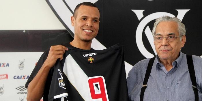 Cristóvão diz que Luis Fabiano será relacionado para clássico