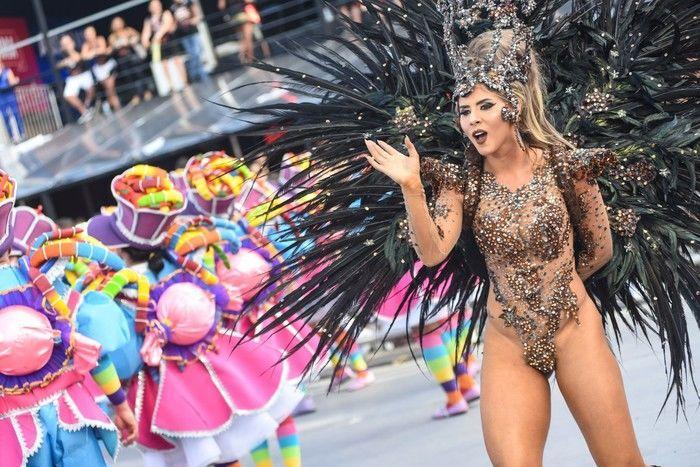 Thais Bianca, musa da Rosas de Ouro
