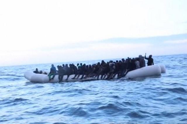 Mais de mil migrantes são resgatados na Líbia (Crédito: Reuters)