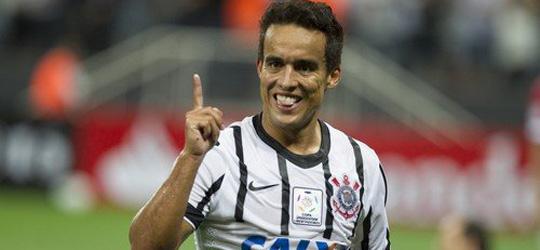 Jadson só poderá atuar pelo Corinthians em março