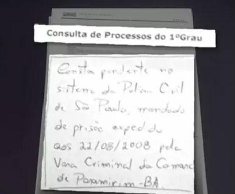Homem é confundido com bandido e é preço ao renovar RG