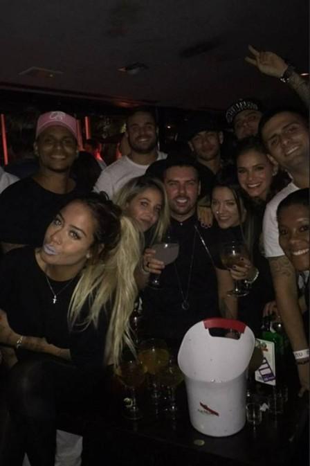Neymar comemorou os seus 25 anos