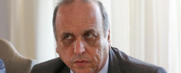 TRE cassa mandato de Pezão e vice e determina novas eleições no Rio