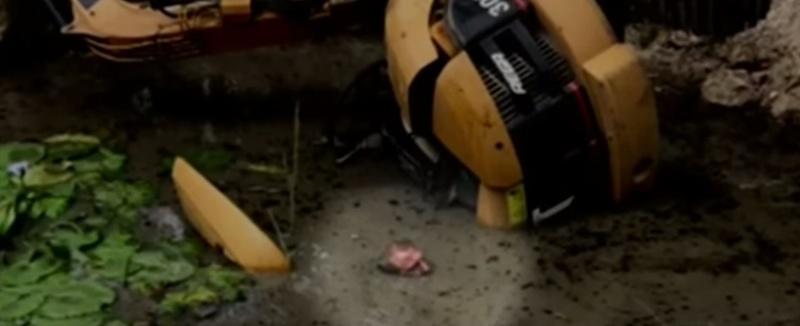 Soterrado até o pescoço, homem espera por socorro durante 2 horas