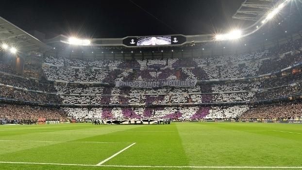 O estádio Santiago Bernabéu durante o jogo entre Real Madrid e Napoli (Crédito: Getty)