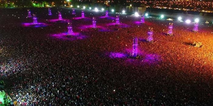 Confusão durante show termina com dois mortos pisoteados