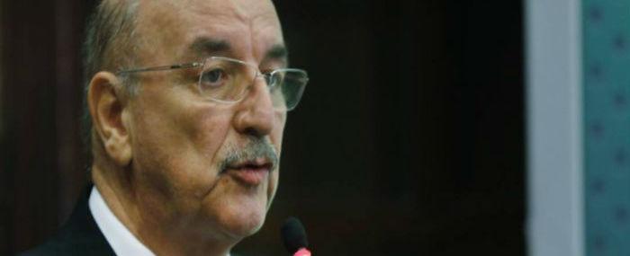 Governo quer dar Bolsa Família a assalariado, afirma ministro