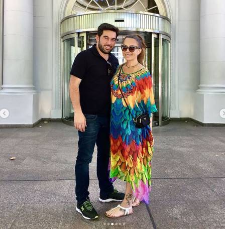 Solange Almeida é pedida em casamento após três meses de namoro