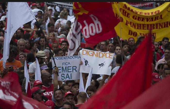 Protesto contra as reformas trabalhista e da Previdência