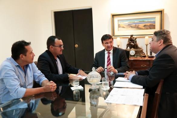 Governador durante audiência (Crédito: Jorge Henrique Bastos)