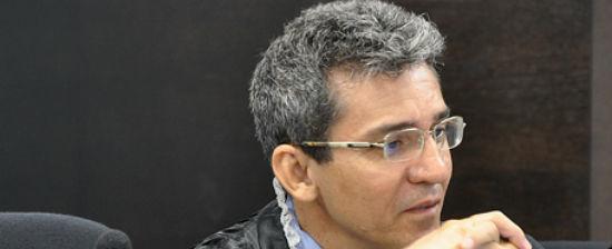 PI: Farmacêutica pagará por obrigar empregado a degustar remédios