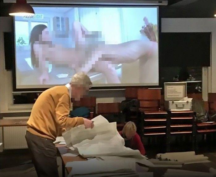 Filme pornô lésbico