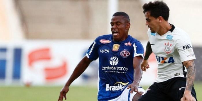 Ferroviária vence o Corinhtians com gol polêmico de pênalti