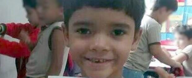 Criança morre após ter pescoço ferido por linha de pipa com cerol