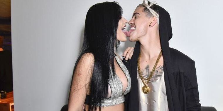 Biel recebe famosos para comemorar seu aniversário de 21 anos
