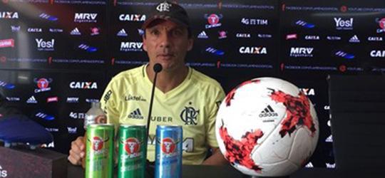 Zé Ricardo cogita usar Vinicius Junior no Brasileiro, mas com calma