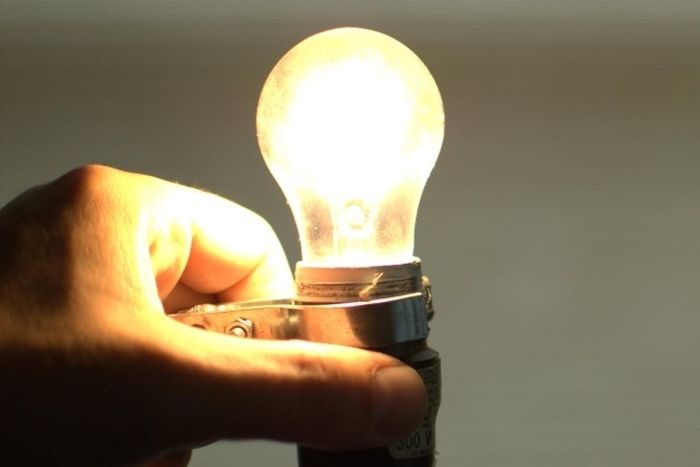 Aumento será de R$ 3,00 a cada 100 kilowatts-hora (Crédito: Reprodução)