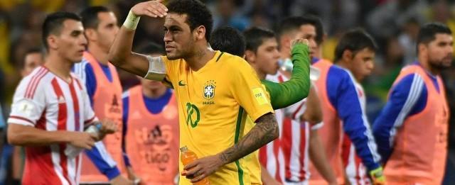 “Bola de Ouro é meta, mas não jogo por ambições”, afirma Neymar