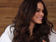 Bruna Marquezine revela que já enviou nudes e beijou meninas