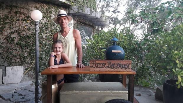 Mário Gomes com a filha caçula, Catarina