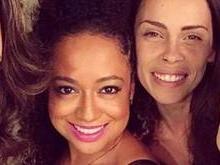 Ex-chiquititas se reúnem no teatro com Fernanda Souza