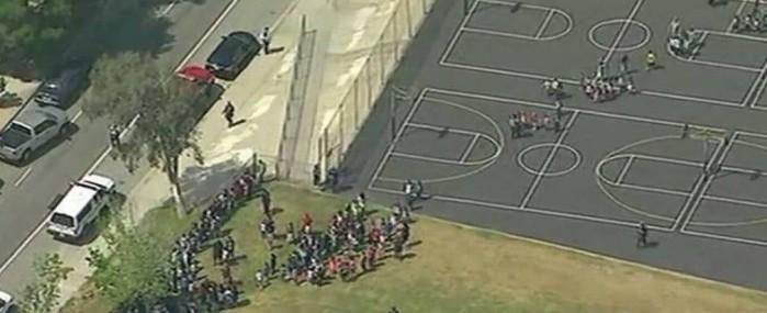 Tiroteio deixa pelo menos dois mortos em escola nos Estados Unidos