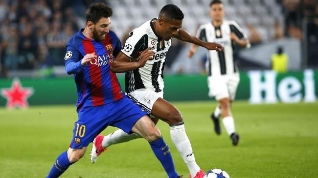 Alex Sandro foi bem na marcação de Messi (Crédito: Getty)