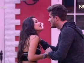BBB 17: Marcos se pronuncia após ser expulso por agressão