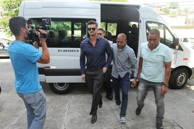 Ex-BBB Marcos vai a delegacia depor sobre suspeita de agressão (Crédito: Roberto Teixeira / EGO)