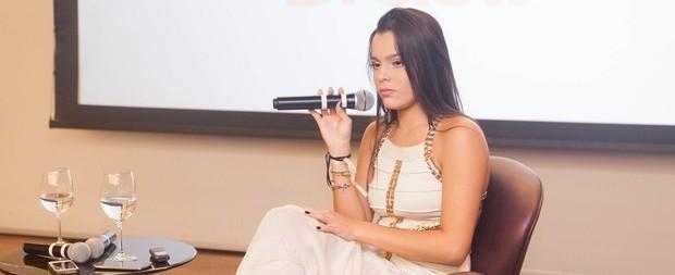 Emilly sobre ex-affair: "Eu criei um Marcos que não existe"