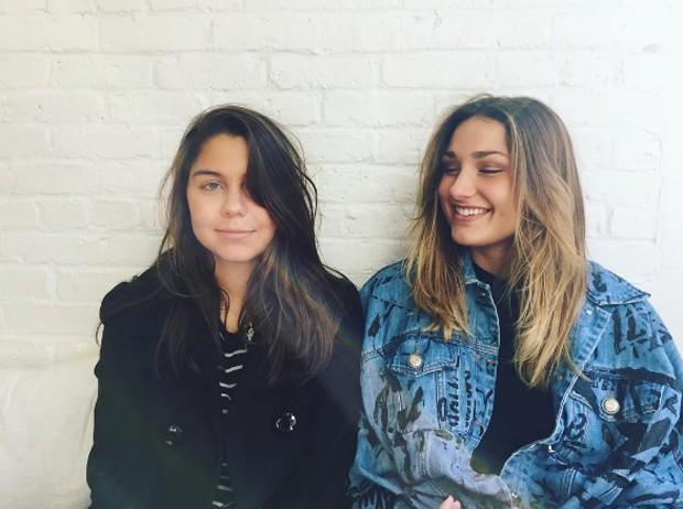 Sasha e sua amiga