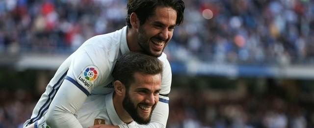 Real Madrid vence o Alavés e segue na liderança do Espanhol