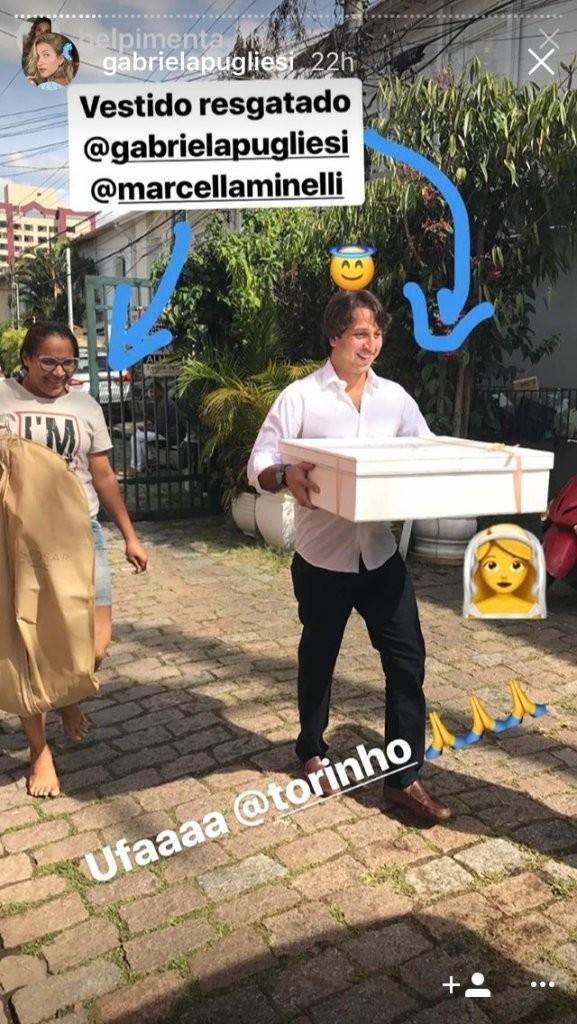 Gabi Pugliesi viaja para casamento, mas esquece vestido de noiva