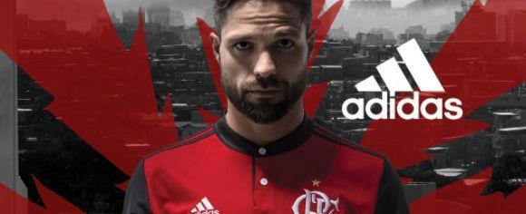 Flamengo lança novo uniforme para a temporada 2017