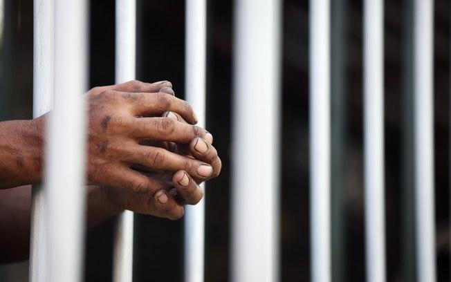Ministros entenderam que a disponibilização somente de água fria viola os direitos humanos (Crédito: Reprodução)