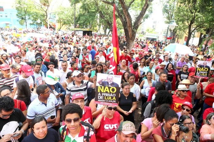 Manifestação no Centro de Teresina (Crédito: Efrém Ribeiro)
