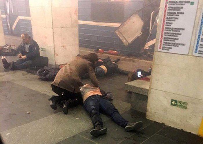 Explosão no metrô de São Petersburgo