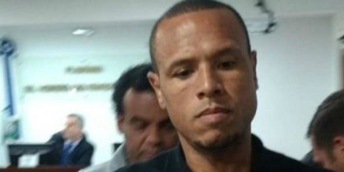 Luis Fabiano, do Vasco, pega quatro jogos de suspensão por expulsão