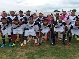 Laércio faz três gols e classifica Varjota para a final