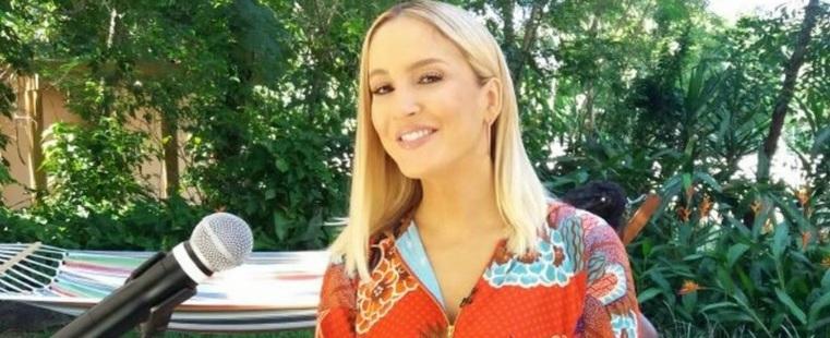 Claudia Leitte nega ter criticado Anitta: "Acho ela incrível"