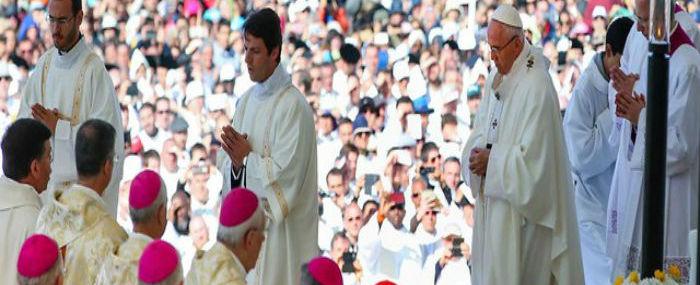 Irmãos pastorinhos de Fátima são declarados santos pelo papa