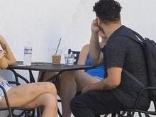 Kristen Stewart é clicada cheia de hematomas nas pernas