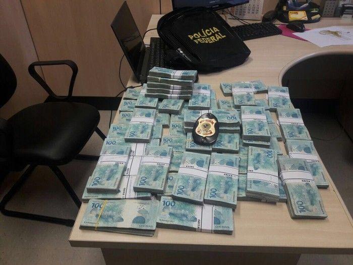 Dinheiro apreendido pela Polícia Federal na Operação Patmos