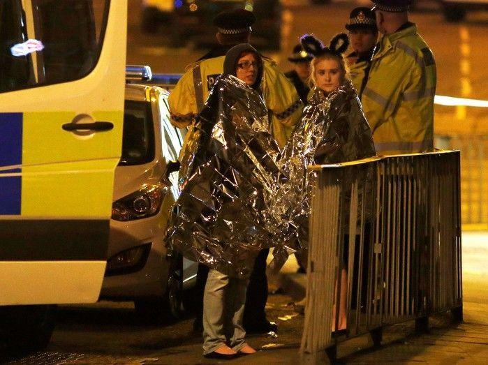 Homem detonou bomba caseira em Manchester, diz polícia